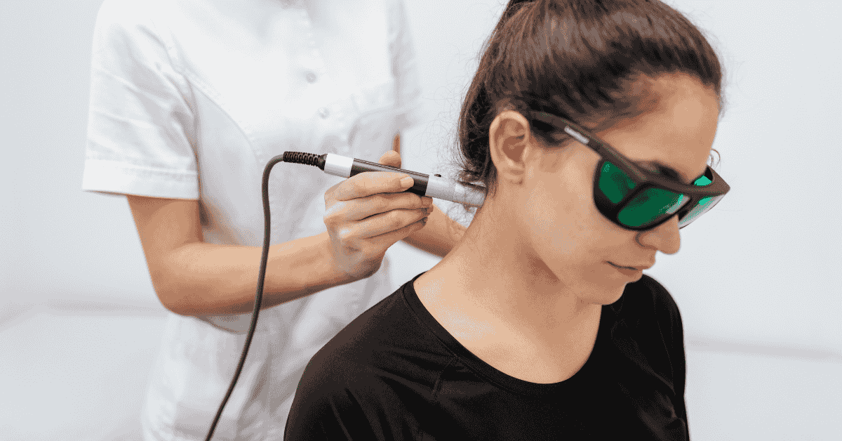 Cómo Funciona la Terapia con Láser para el Manejo del Dolor: Una Exploración Profunda
