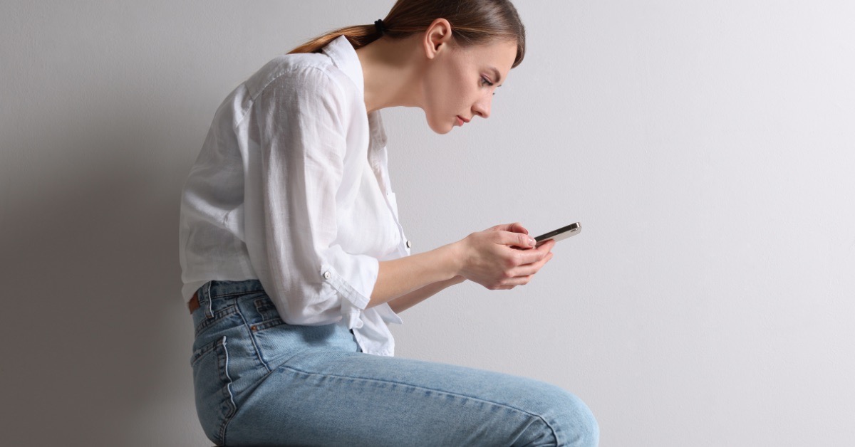 The Connection Between Posture and Back Pain: Tips for Alignment