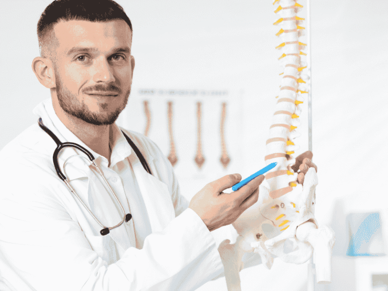 When Should You See a Pain Management Doctor? 7 Warning Signs