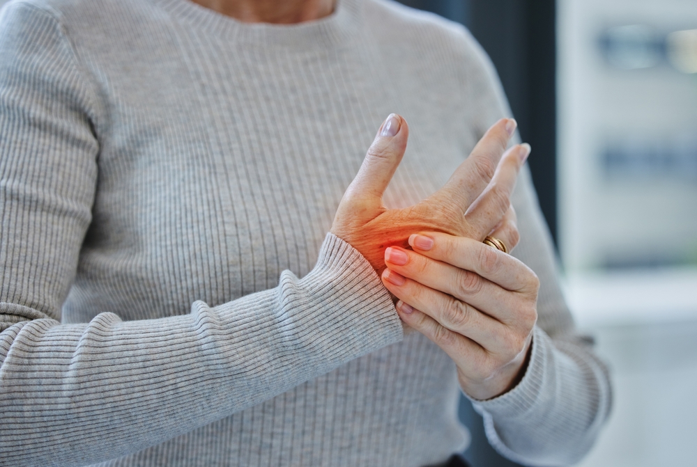 Peripheral Neuropathy Treatment: How to Reduce Nerve Pain Naturally and Medically